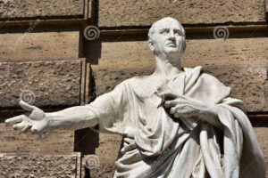 Statuia din fața Vechiului Pa;lat de Justiție Roma